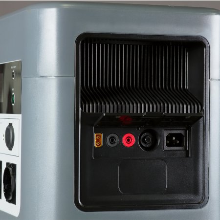 Портативная электростанция FUBAG AS 4800i (аккумулятор LiFePO4) в Уфе фото